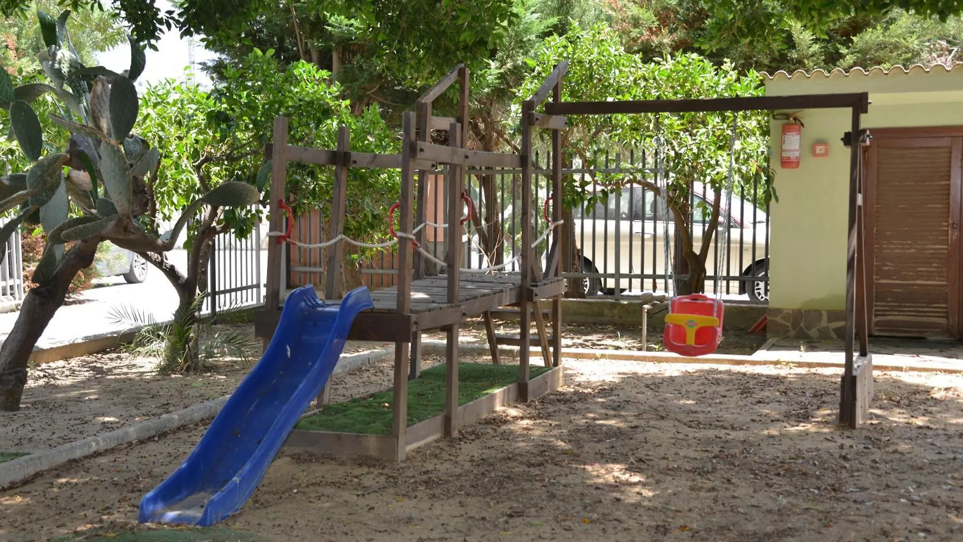 Principe - Flat In Residence Nearby The Sea Campofelice Di Roccella 0*,  Italy
